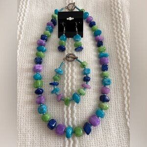 Handmade Necklace, Bracelet & Earrings Set.